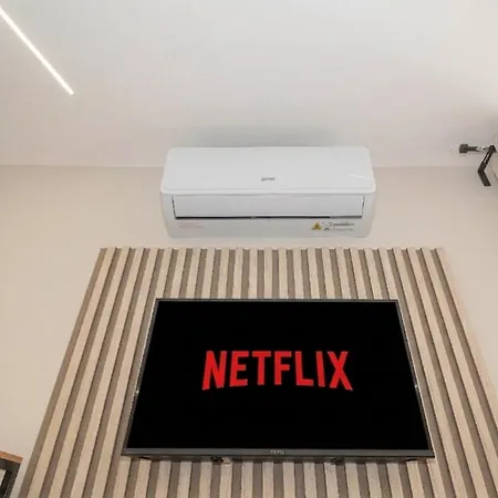 Vj *